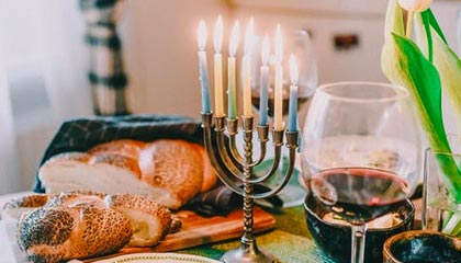 -卡迪夫城引进黑马球员，冲击英冠头名，卡迪夫城主场球场