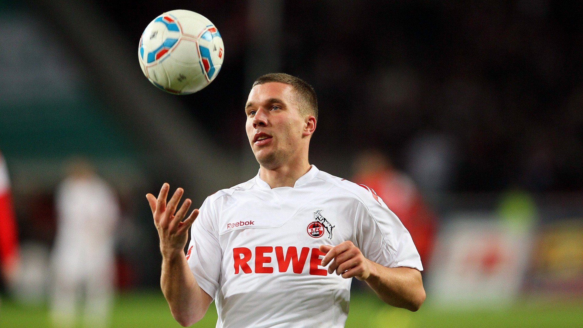 评论员指出中超联赛存在的问题,评论员指出中超联赛存在的问题有哪些